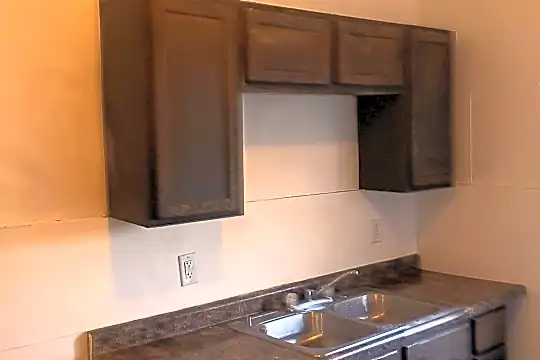 1166 Connecticut St Photo 1