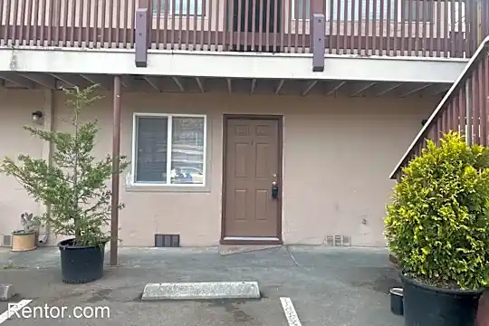 1871 G St Photo 1