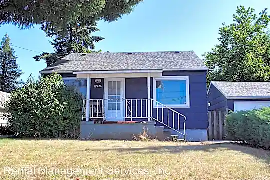 12426 NE San Rafael St Photo 2