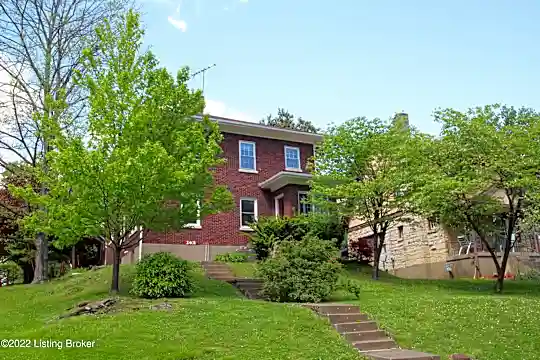 2401 Page Ave Photo 1