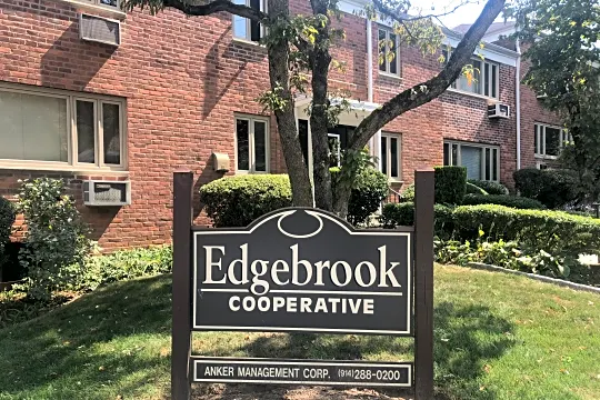 Edgebrook Cooperative, Inc Photo 2