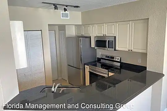 6416 W Sample Rd Photo 2