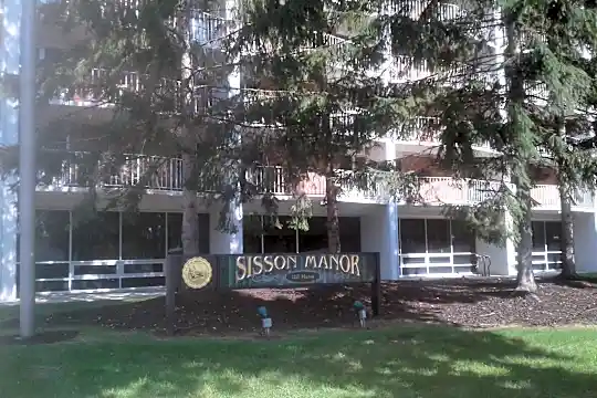 Sisson Manor Photo 2