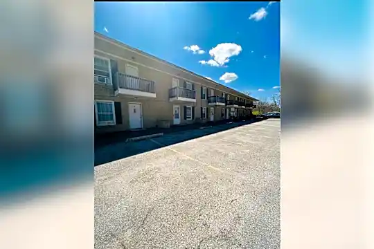 100 Carter Dr Photo 1