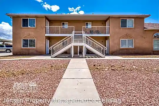 2734 E 750 N Photo 2