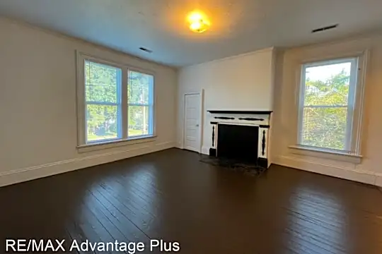 312 1st Ave Photo 1