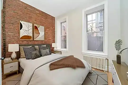 247 Broome St Photo 1