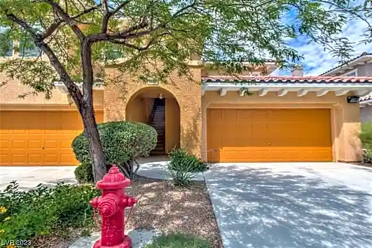 845 Canterra St #2047 Photo 2