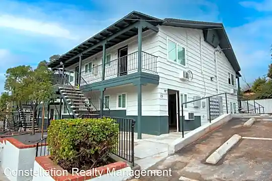 5101 Towle Ct Photo 2