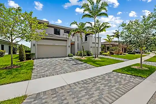 10510 Cobalt Ct Photo 2