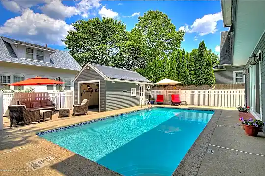 344 Euclid Ave Photo 1