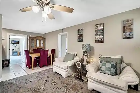 3328 Coleman Pl Photo 2