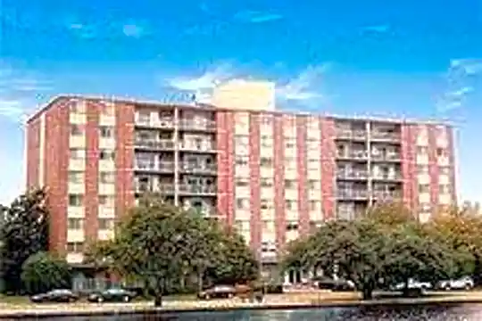 Hague Park Apartments Photo 1