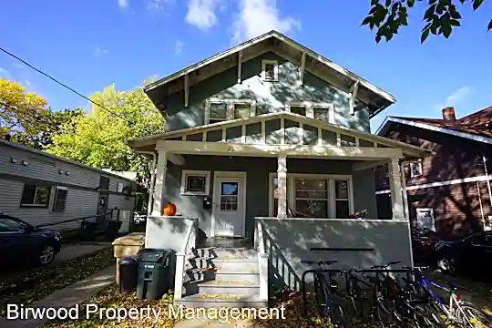 116 S Orchard St Photo 1
