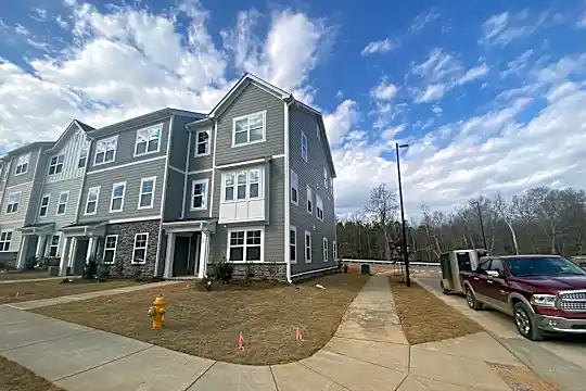 755 Gimari Dr Photo 1