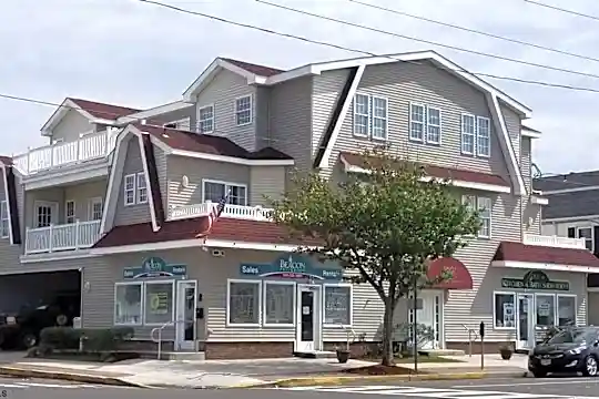 1301 West Ave Photo 1