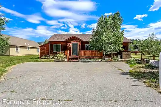 51 Meadow Dr Photo 1