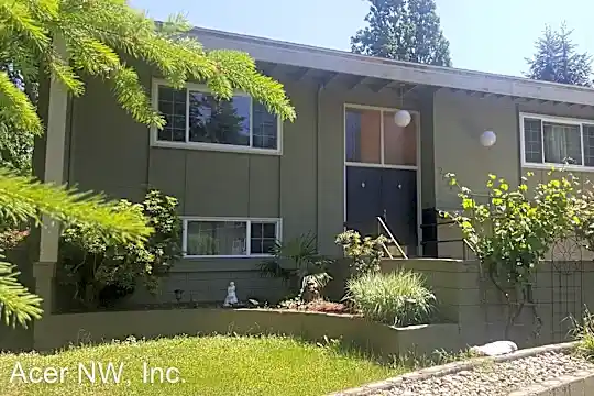 2658 146th Ave SE Photo 1