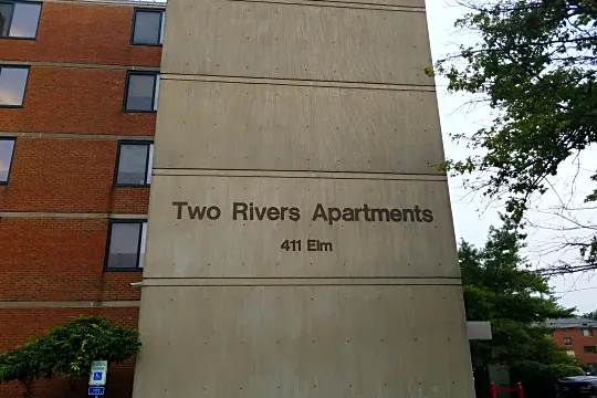 Two Rivers Apartments Photo 2