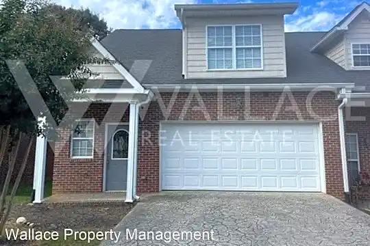 655 Yorkland Way Photo 1