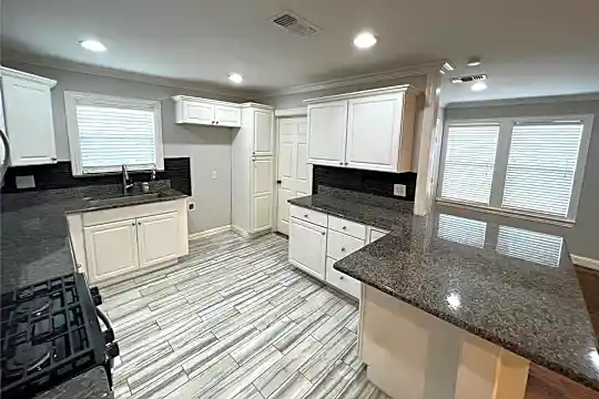 3860 Durango Dr Photo 2