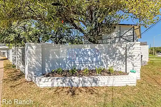 317 Craddock Ave Photo 1