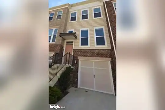 42681 Redeemer Terrace Photo 2