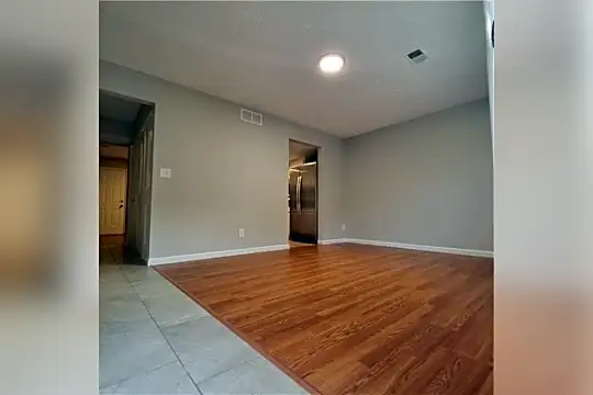 6466 Meadow Rue Dr #6466 Photo 2