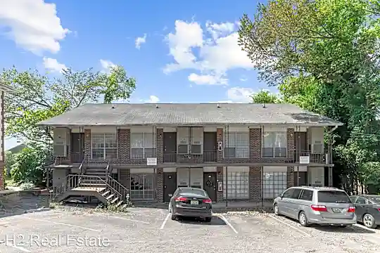 1325 34th St S Photo 1