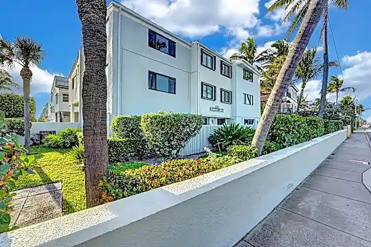 250 S Ocean Blvd #264 Photo 1