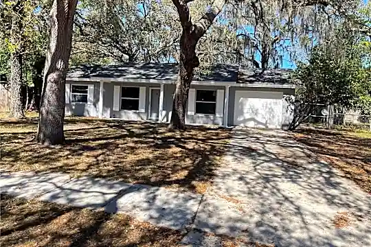 913 Turtle Mound Dr Photo 1