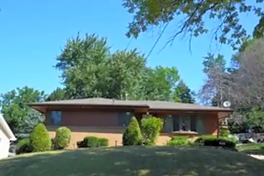 2518 Boyd St Photo 1