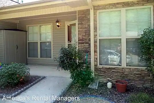5623 Colony Ln Photo 1