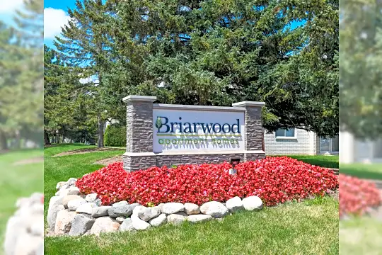 Briarwood Apartments Photo 1