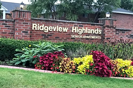 Ridgeview Highlands Senior Apartments Photo 2