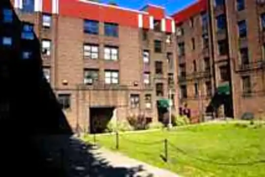 Eastchester Heights Photo 1