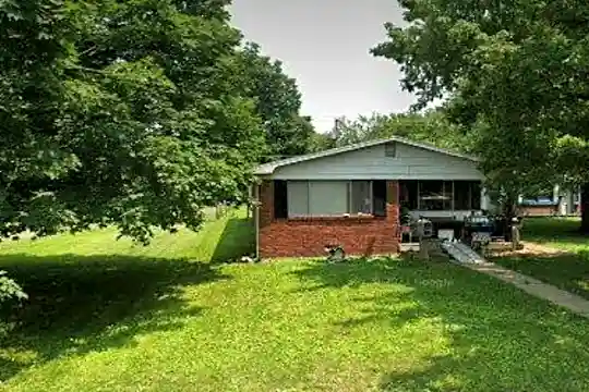 1629 N Alton Ave Photo 1
