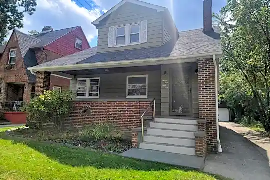 3566 Cedarbrook Rd Photo 2