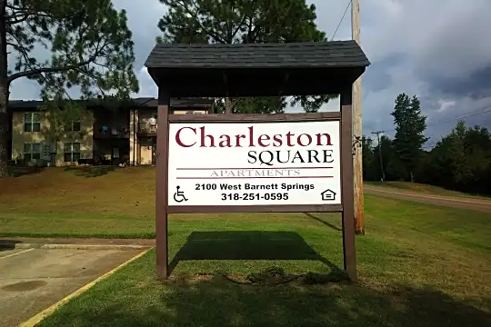 Charleston Square Apartments Photo 2