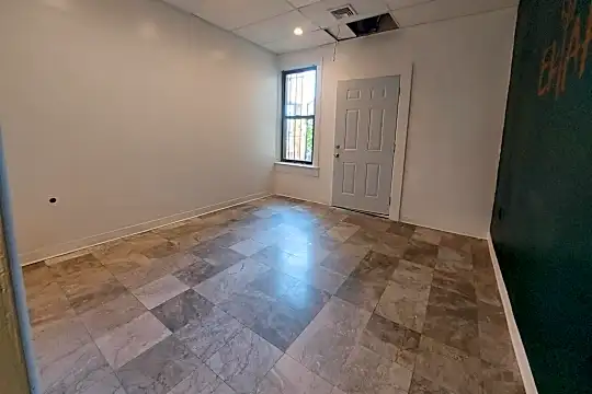 212 Palisade Ave #1R Photo 2