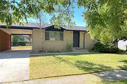 5542 S 5340 W Photo 1