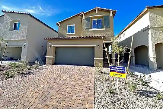 7731 Moore Crk Ln Photo 1