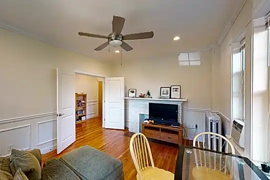 15 Glenville Ave Photo 1