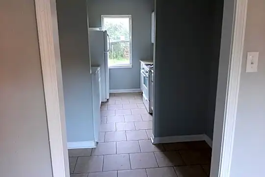 3082 Ellis St Photo 2