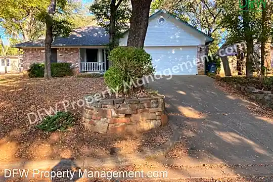 405 Norman Dr Photo 1