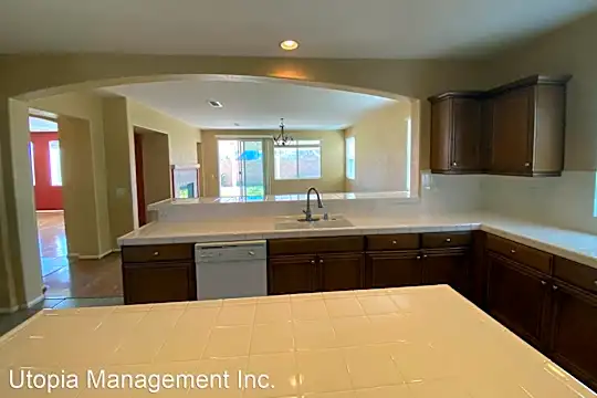 3282 W. Ave J10 Photo 1