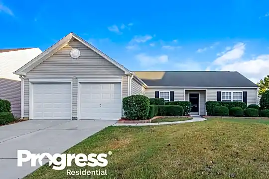 1002 Glen Hollow Dr Photo 1