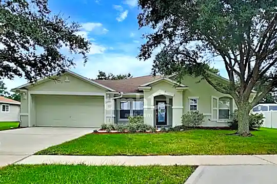 9659 Hazel Lake Drive Photo 1