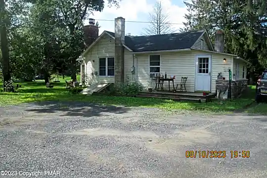 121 Midway Pnes Ln Photo 1