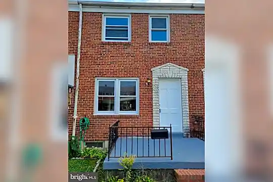 2220 Southorn Rd Photo 1